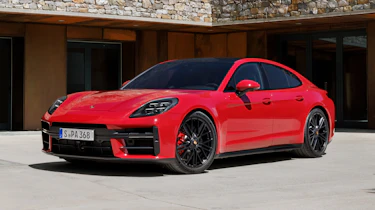 Porsche Panamera GTS - front static