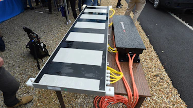 Wireless charging panel