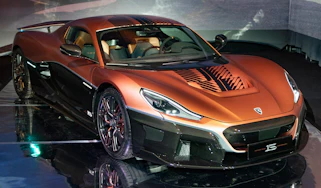 Rimac Nevera 15th Anniversary Edition studio - front