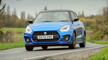 Suzuki Swift Sport ZC33S - front cornering