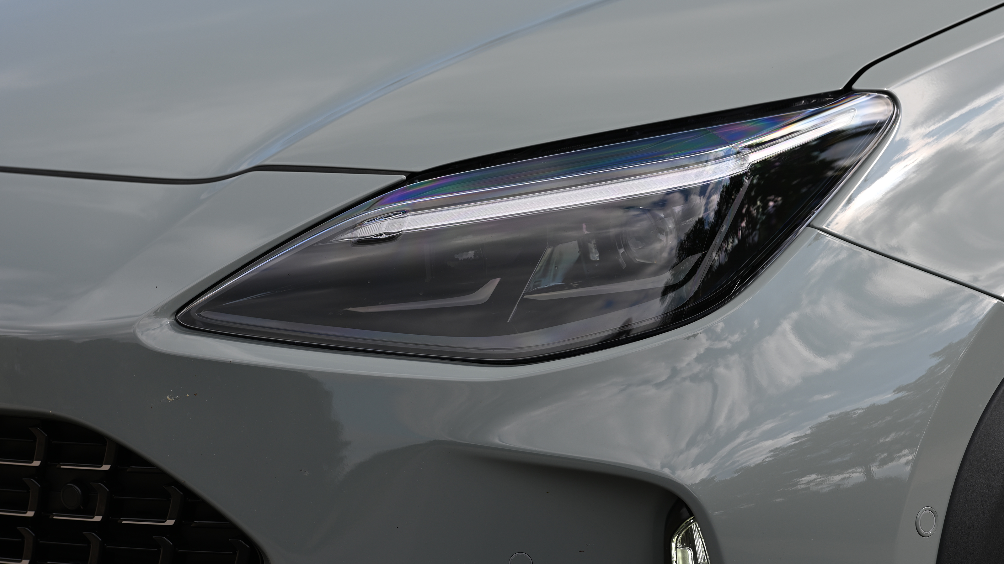 Toyota Yaris Cross - headlight