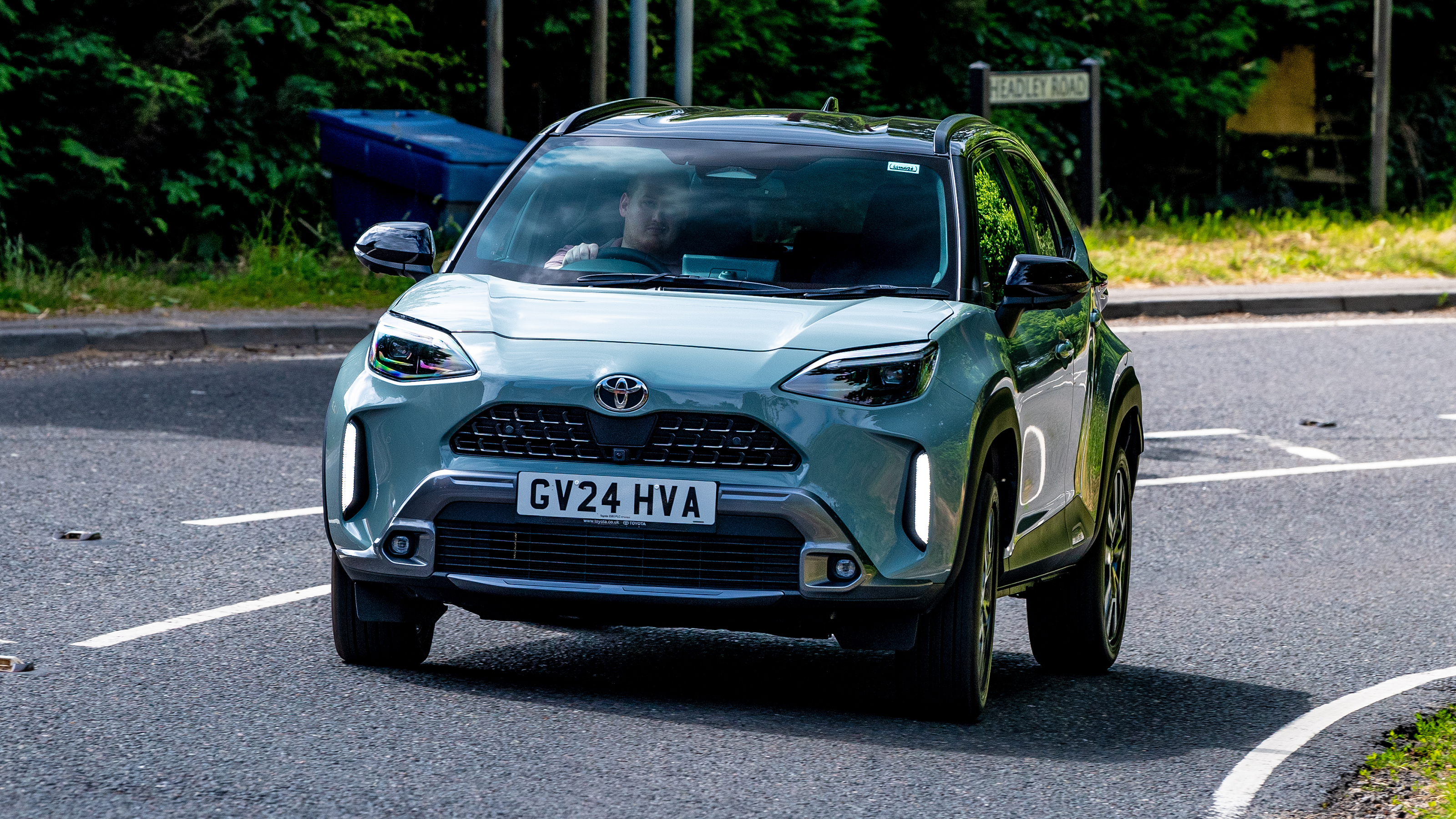Toyota Yaris Cross - front cornering