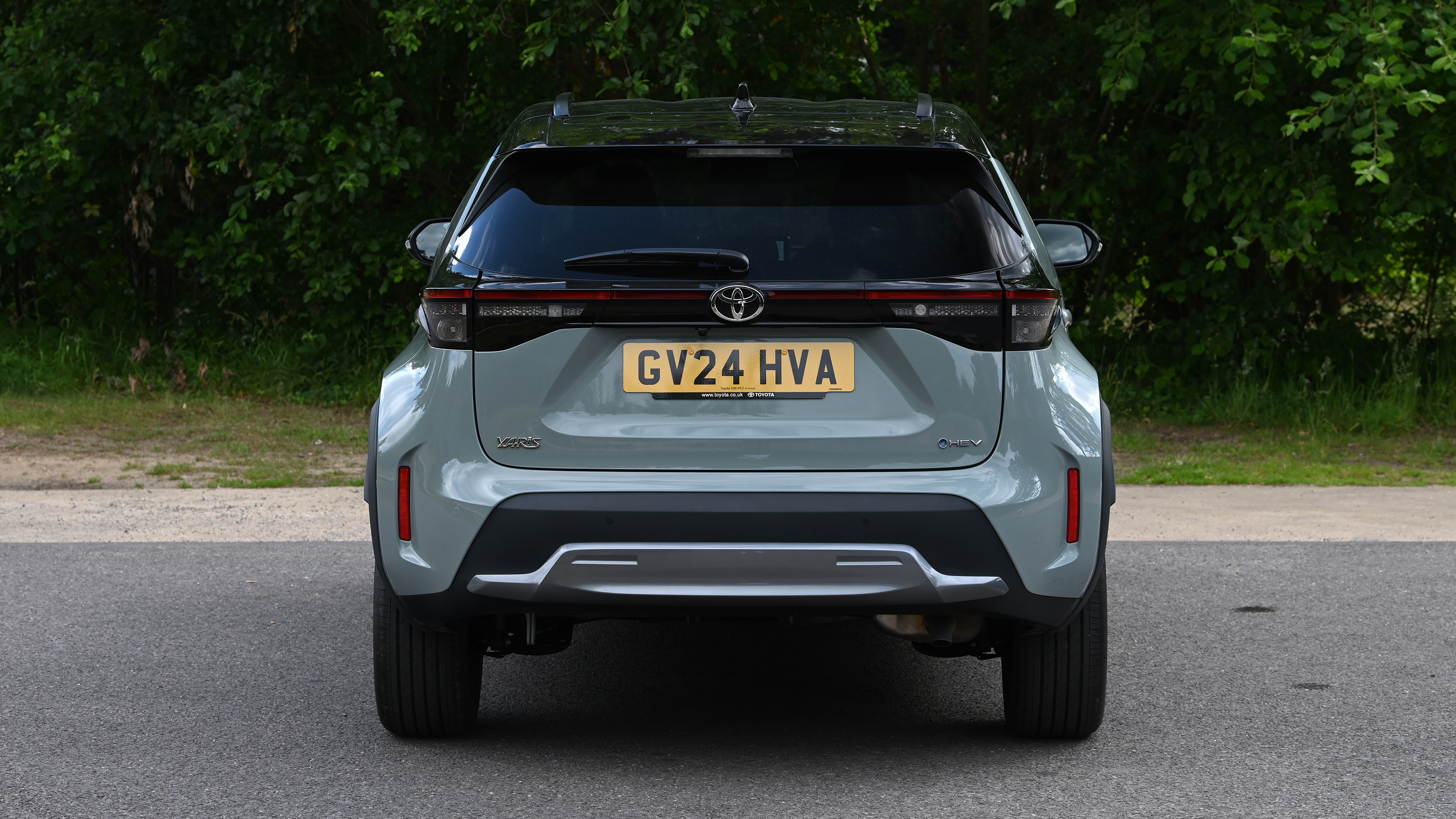 Toyota Yaris Cross - rear static