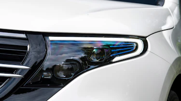 Used Mercedes EQC - front light