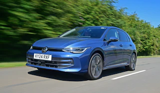 Volkswagen Golf facelift 2024 UK - front tracking