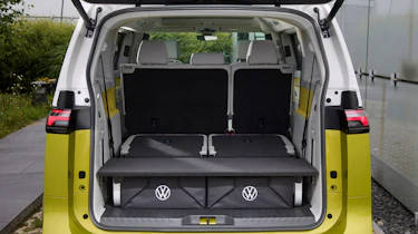 Volkswagen ID. Buzz LWB - boot seats down