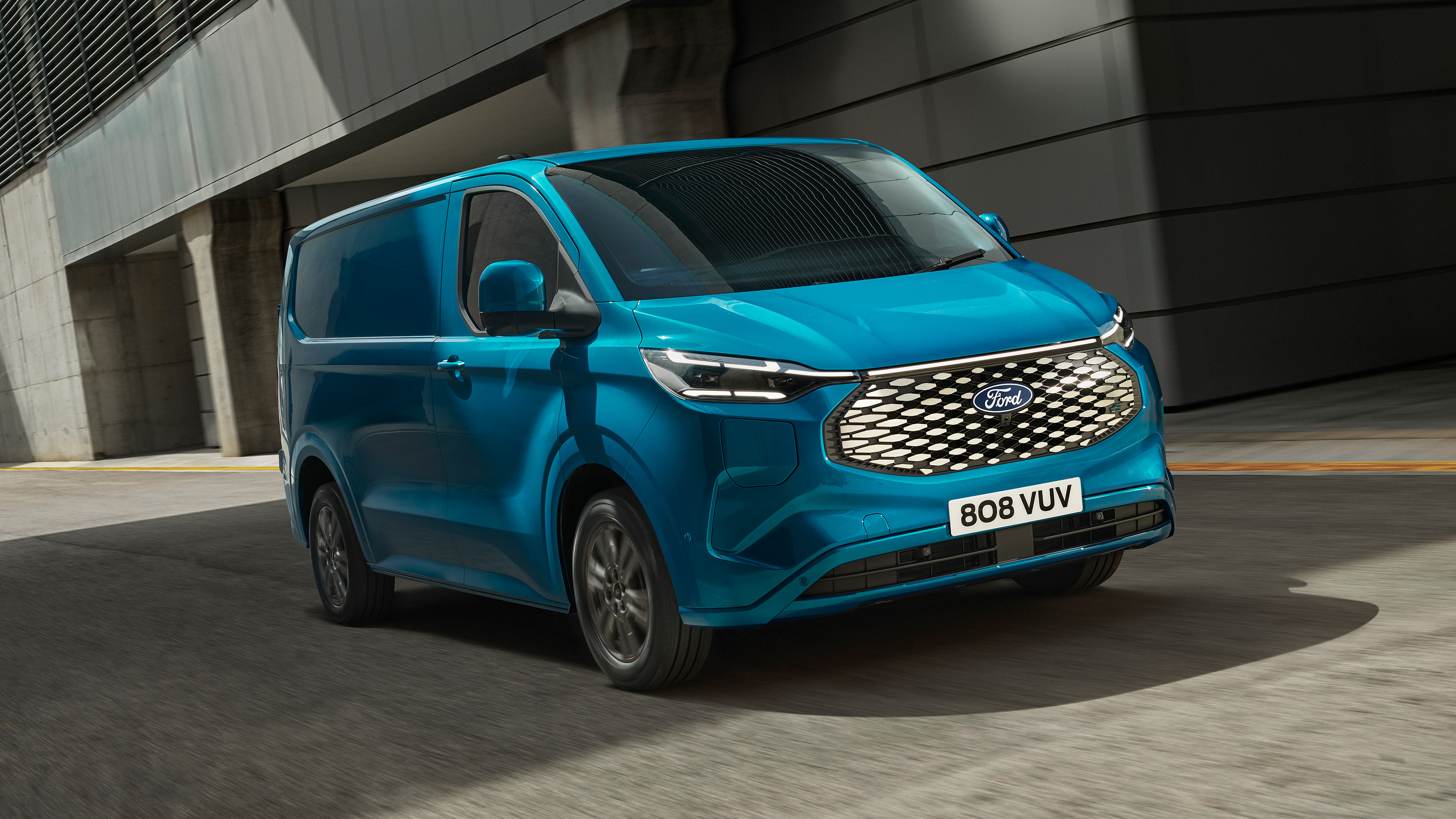 Ford E-Transit Custom