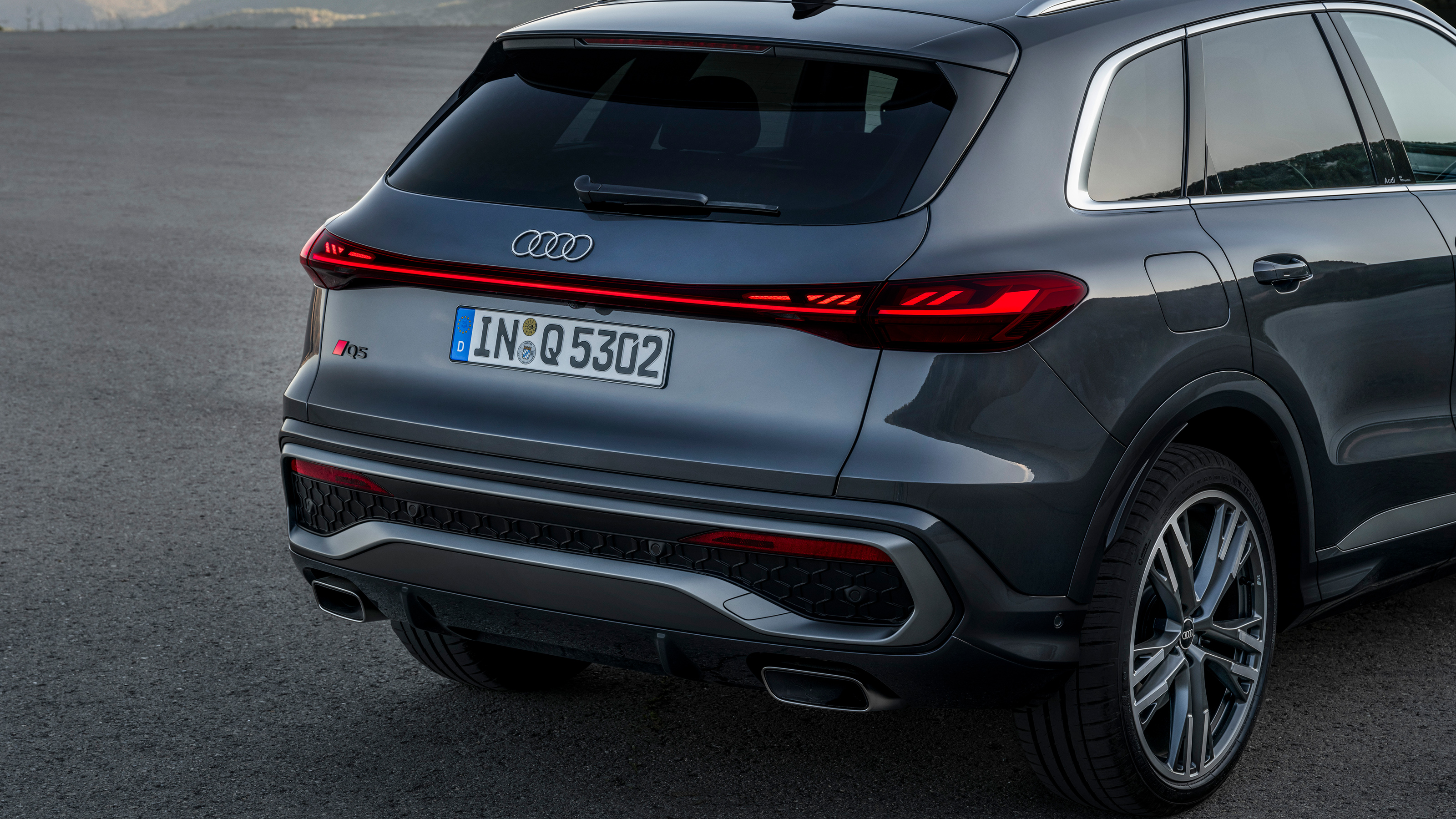 2024 Audi Q5 - rear
