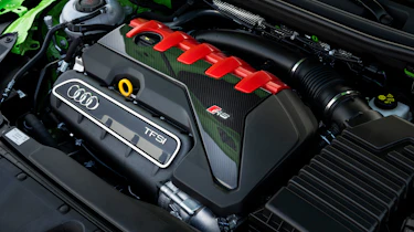 Audi RS 3 Sportback - engine bay
