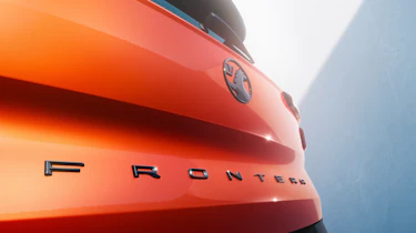 Vauxhall Frontera - tailgate badging