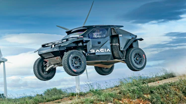 Dacia Sandrider - jumping over ramp
