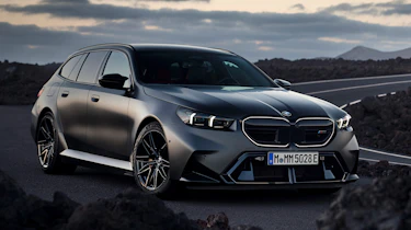 BMW M5 Touring - front static