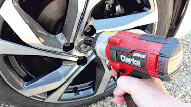 Best cordless impact wrenches - header image