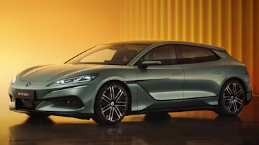 New Denza Z9GT - front