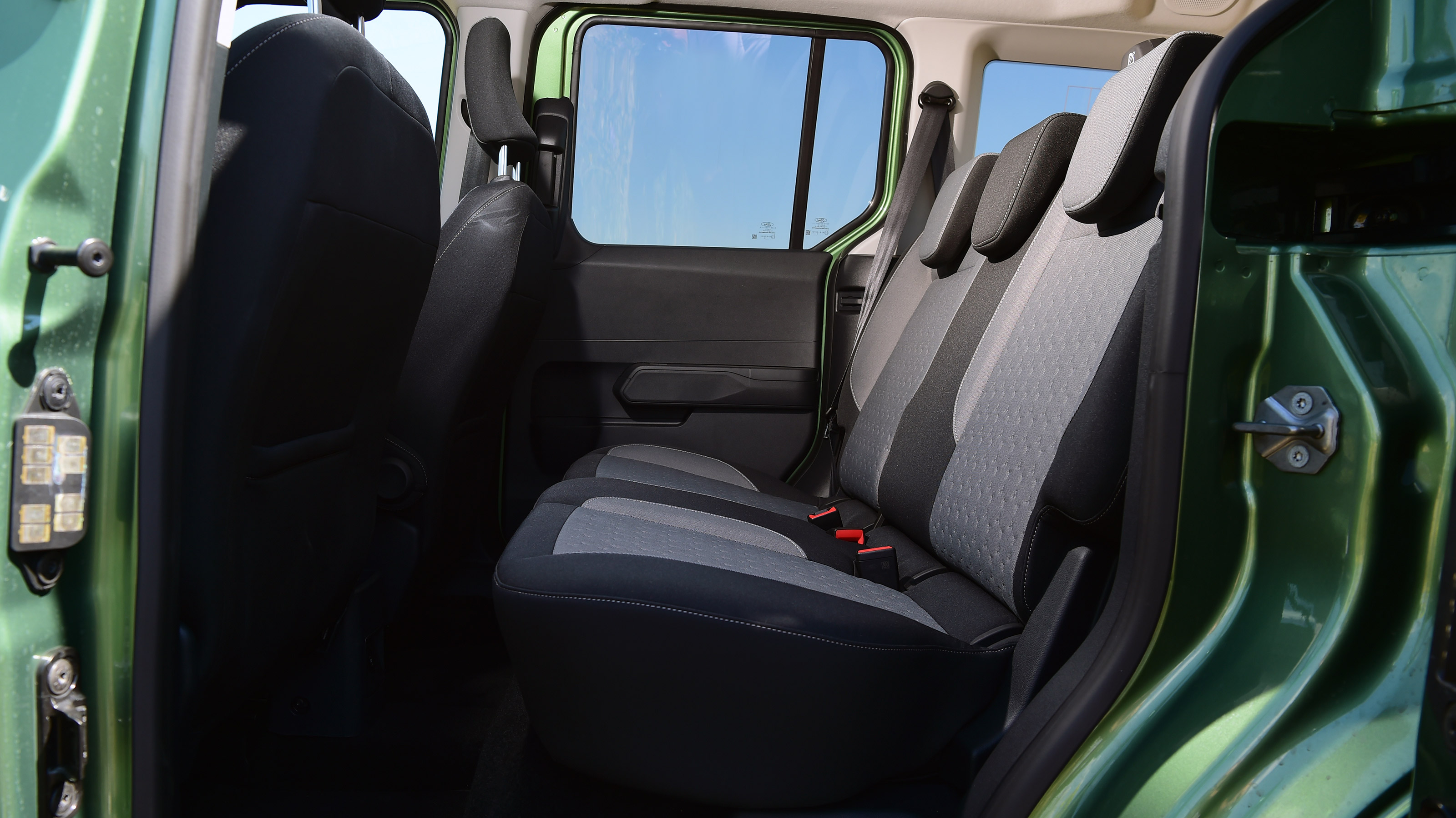 Ford Tourneo Courier Titanium - rear seats