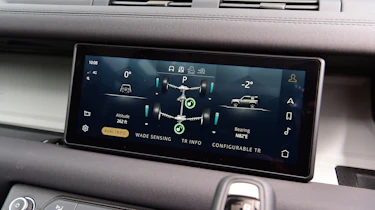 Used Land Rover Defender Mk2 - screen