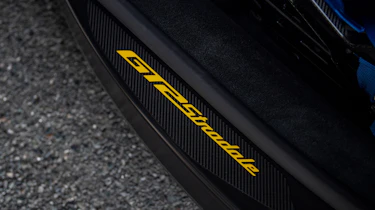 Maserati GT2 Stradale - sill