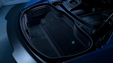 Maserati GT2 Stradale - boot