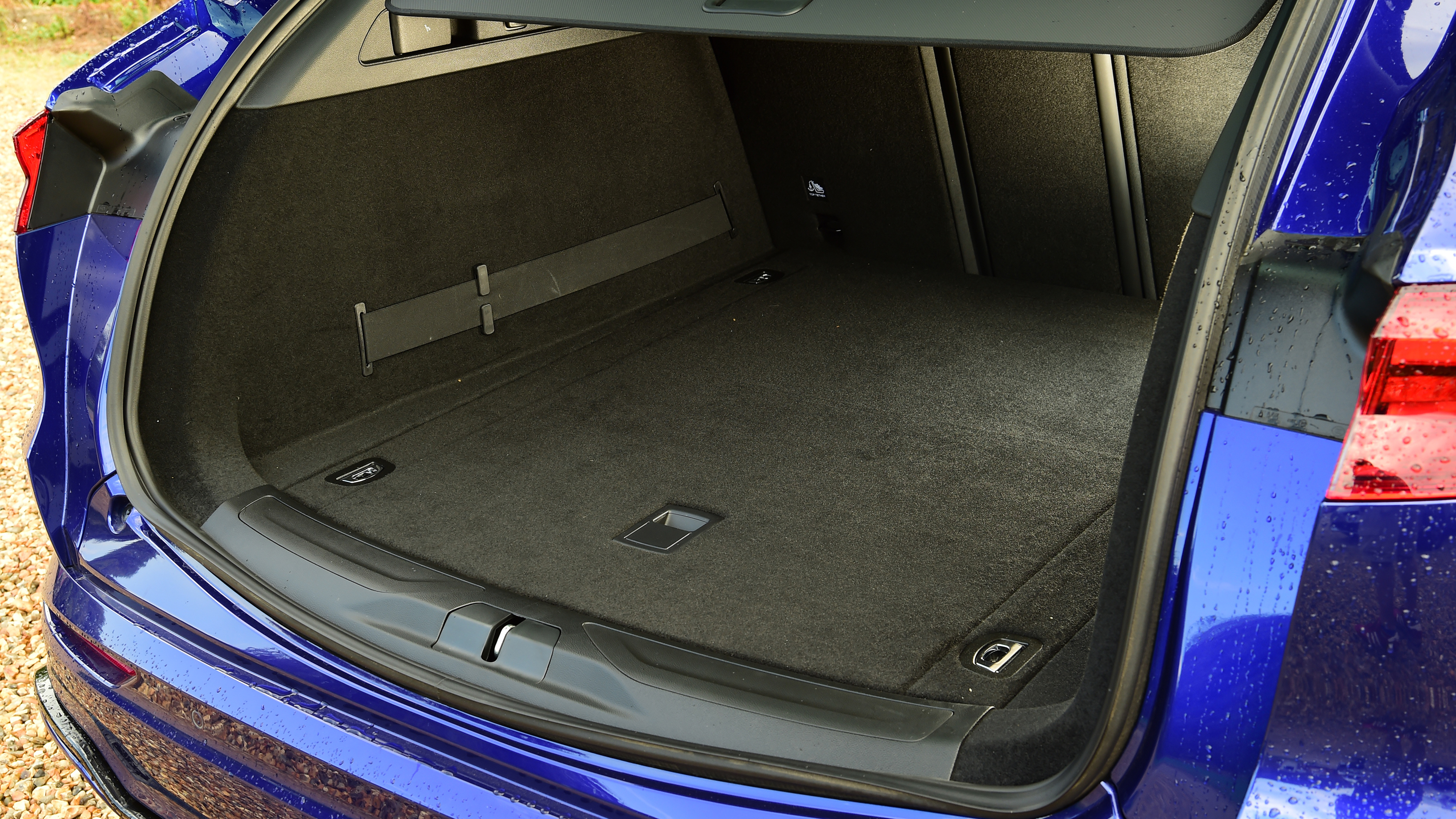 Maserati Grecale Folgore - boot