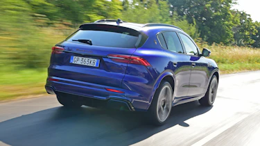 Maserati Grecale Folgore - rear tracking