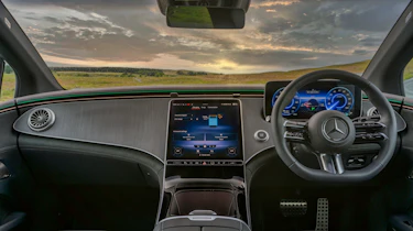 Mercedes EQE 350+ - dashboard