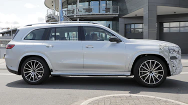 Mercedes GLS facelift - side profile