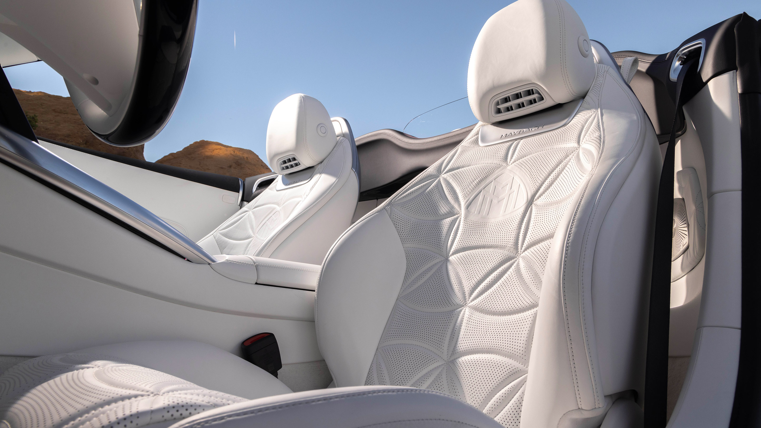 Mercedes-Maybach SL - seats