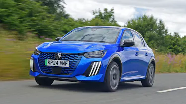 Peugeot E-208 - front tracking