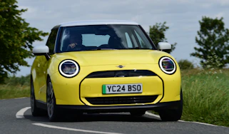 MINI Cooper E - front cornering