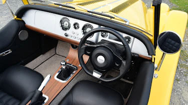 Morgan Plus Four - interior
