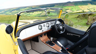 Morgan Plus Four - interior