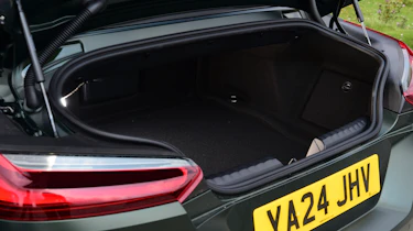 BMW Z4 - boot