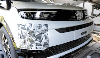 New facelifted Vauxhall Mokka spy shot - front grille