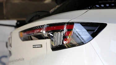 New facelifted Vauxhall Mokka spy shot - rear tail light