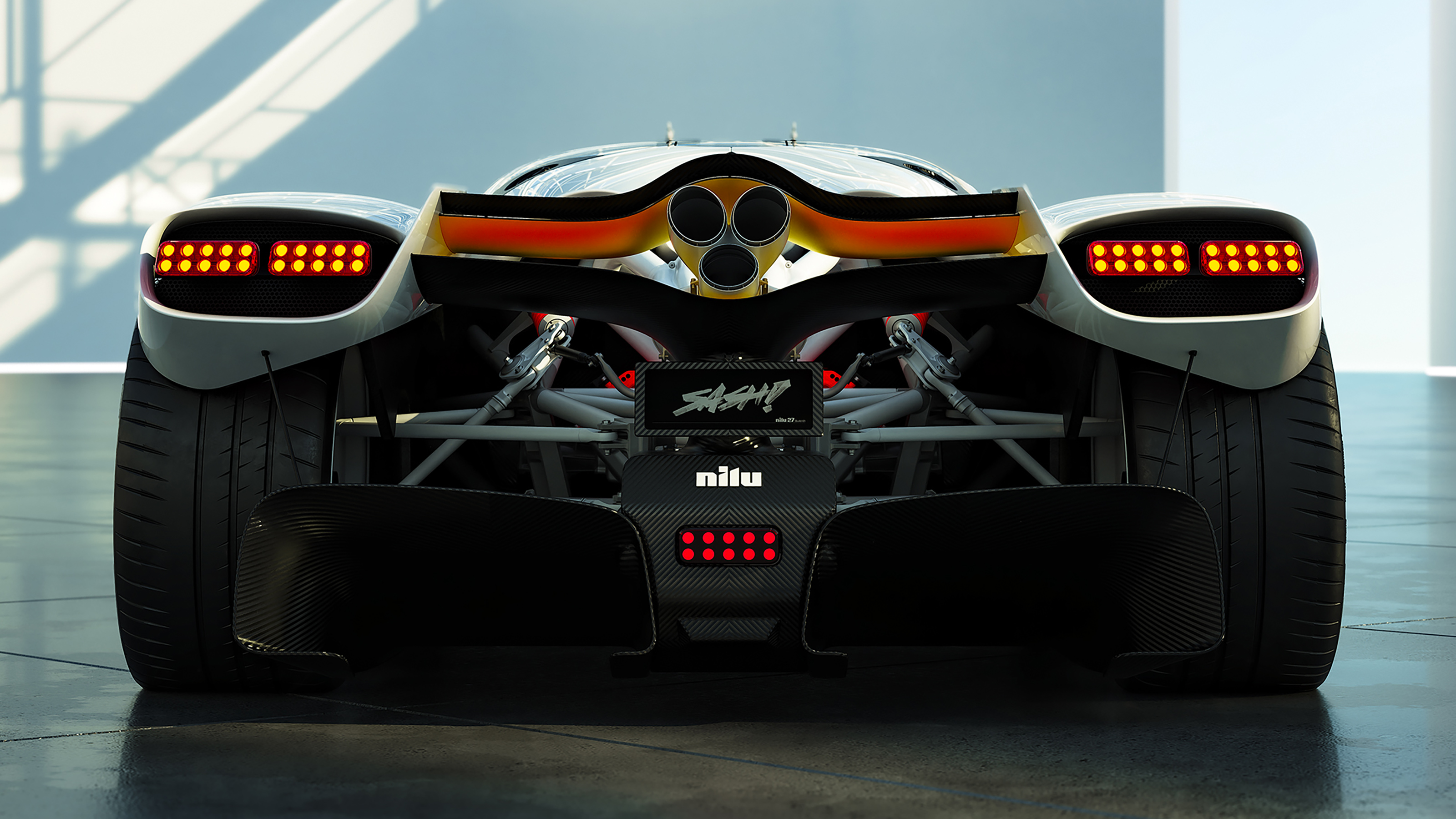 Nilu27 - tail shot