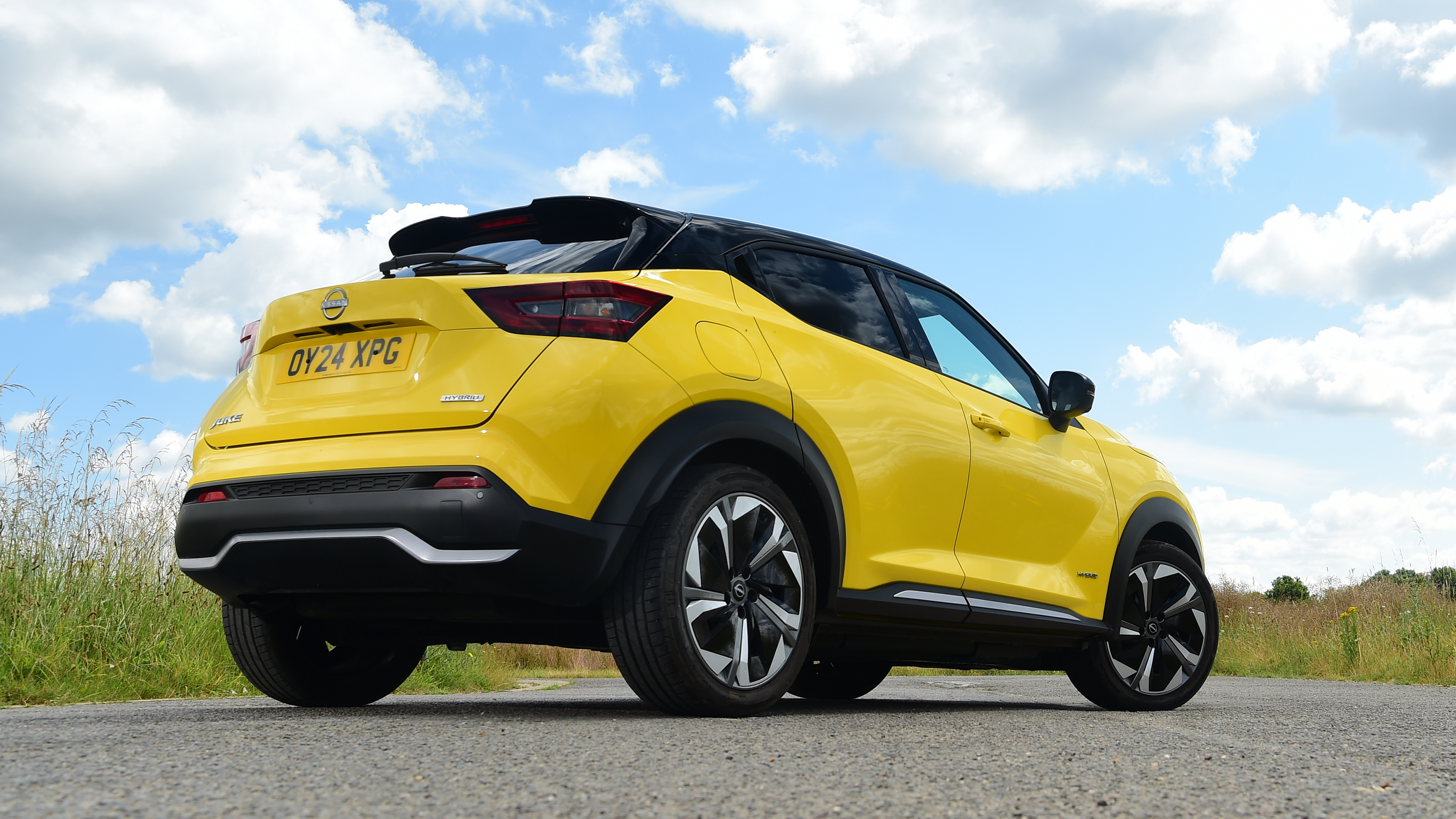 Nissan Juke - rear static 