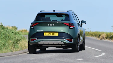 Kia Sportage - rear cornering