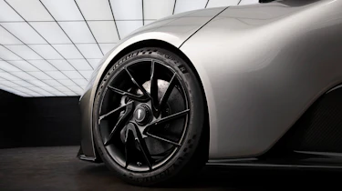 Pininfarina Battista B95 Gotham - wheel