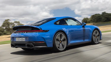 Porsche 911 Carrera - rear tracking