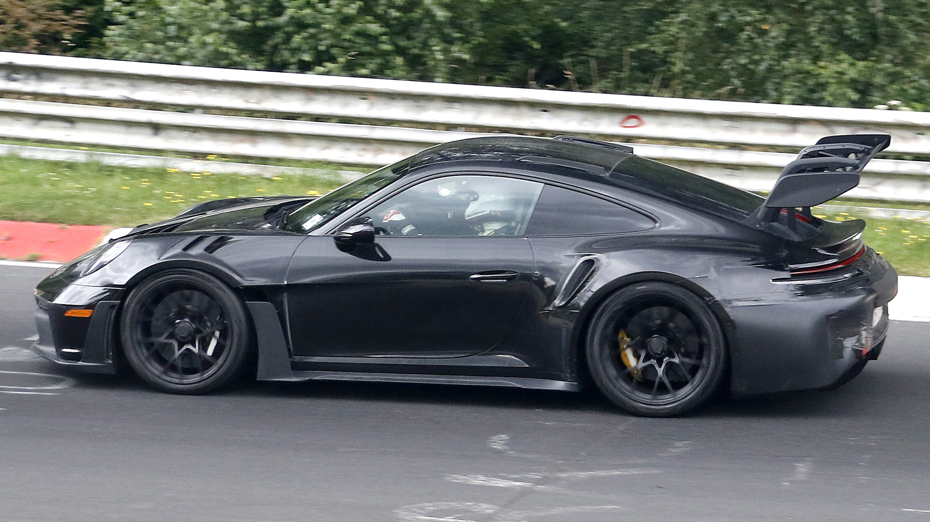 Porsche 911 GT3 RS facelift - side profile