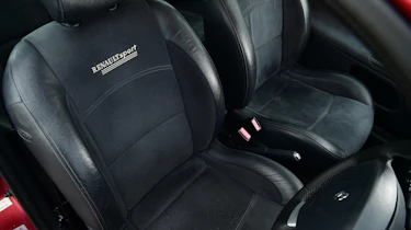 RenaultSport Clio 172 - front seats