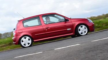 RenaultSport Clio 172 - side action
