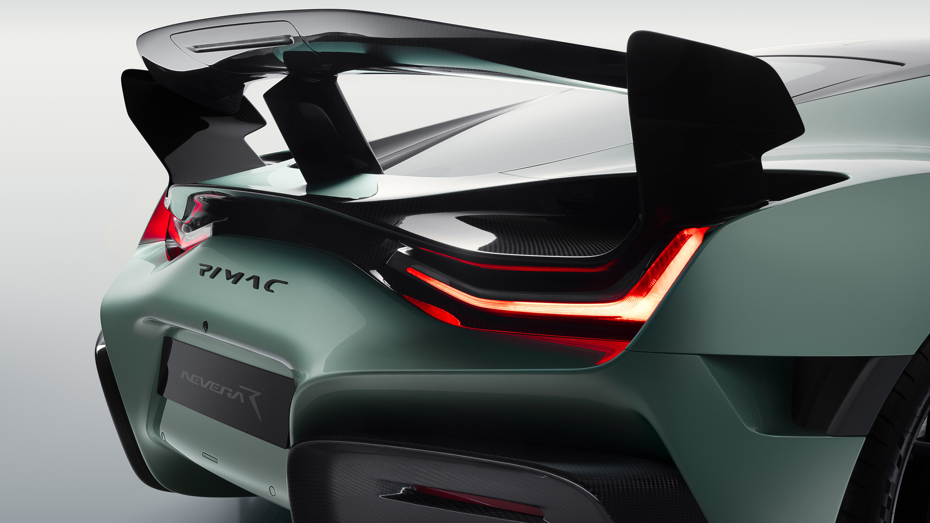 Rimac Nevera R - rear wing