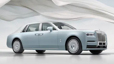 Rolls-Royce Phantom Scintilla - front 3/4 static