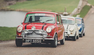 Super Mini Coopers - Mini Coopers from The Italian Job