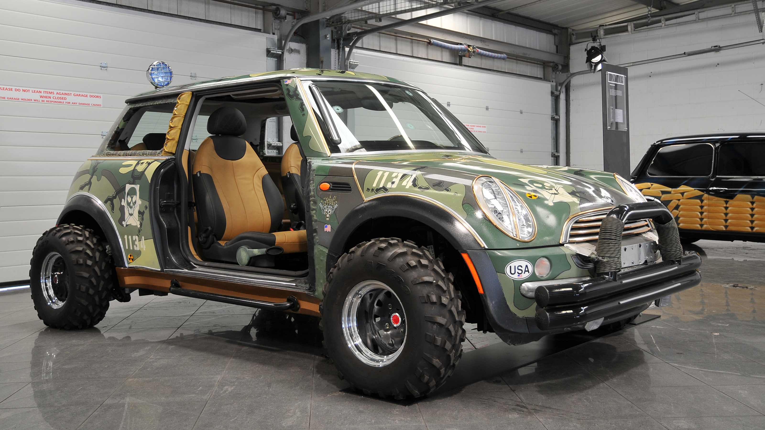 Super Mini Coopers - Madonna's MINI Cooper S