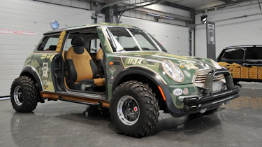 Super Mini Coopers - Madonna's MINI Cooper S