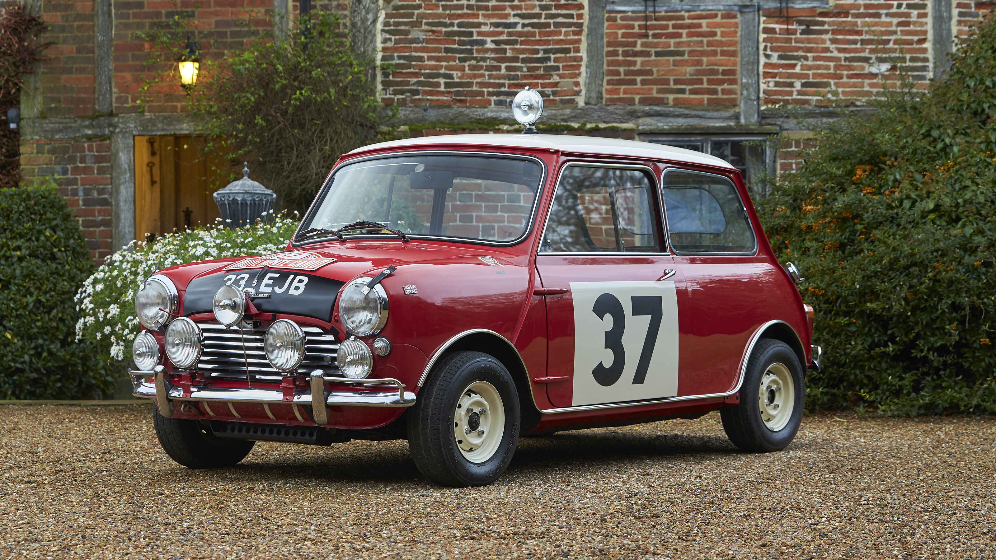 SUper Mini Coopers - Paddy Hopkirk's Mini Cooper S Monte Carlo Race Winner