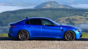 Alfa Romeo Giulia Quadrifoglio - side static