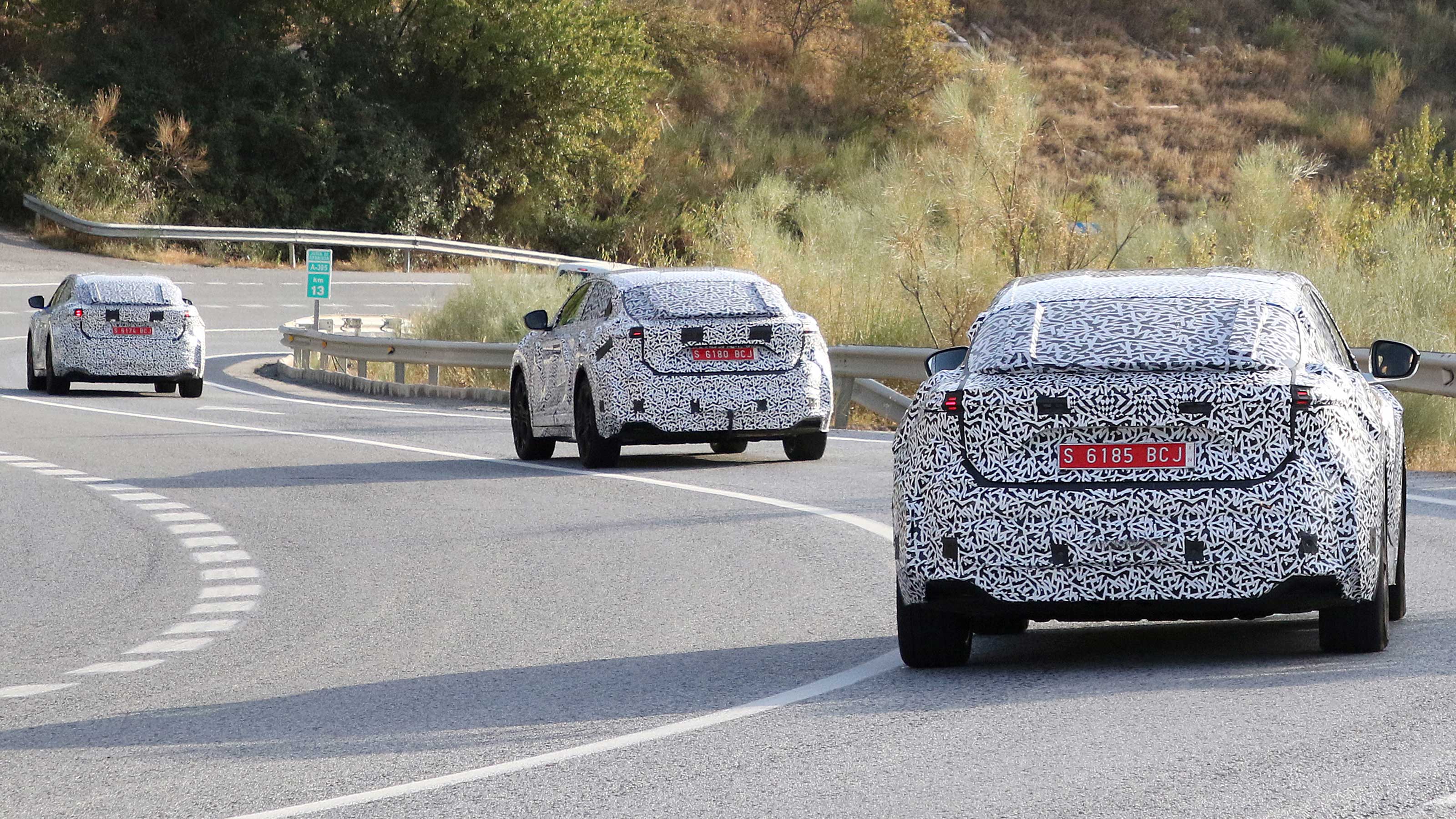 Alpine A390 spy shots - rear tracking 